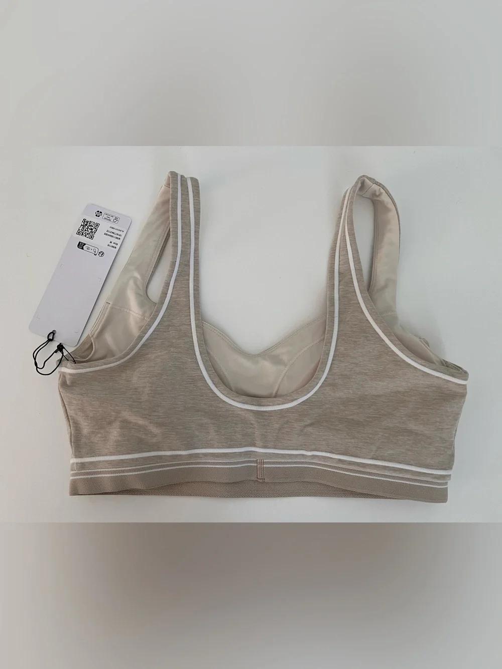 ALO Yoga AloSoft Heart Throb Bra - Oatmeal Heather/White- NWT - Picture 3 of 3
